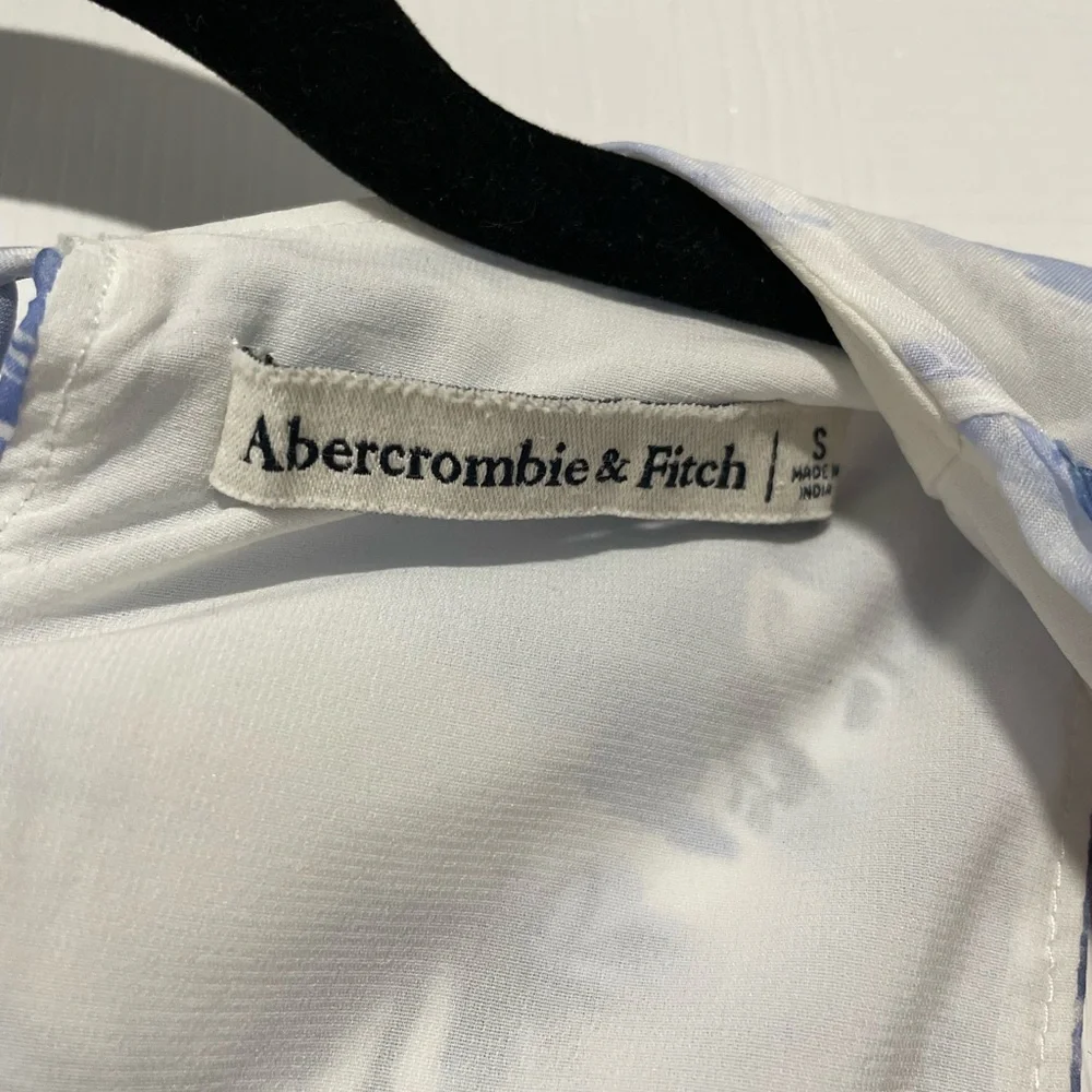 Abercrombie & Fitch Blue and White Toile-Print Sleeveless Maxi Dress